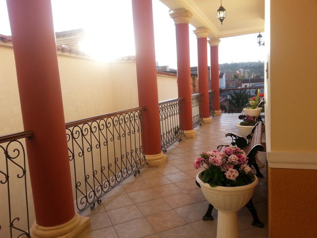Villa Oropeza Hostel Sucre Exterior foto
